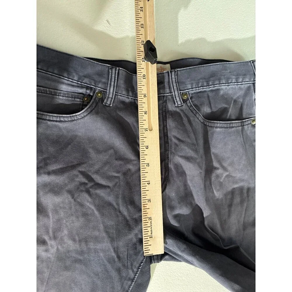 Dockers Mens Classic Fit Gray Pants 31x30 Cotton Blend Straight Leg Casual Wear